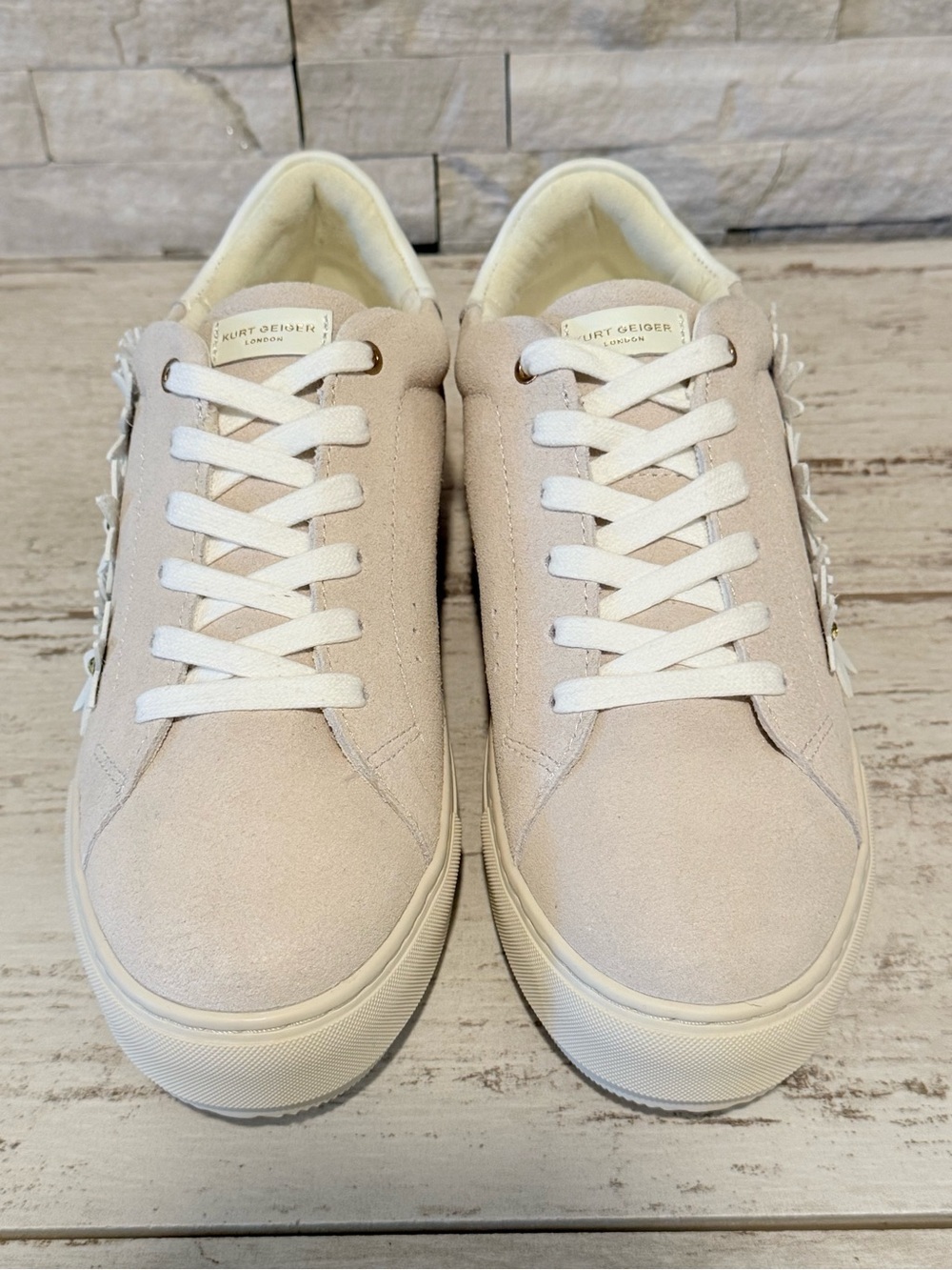 Kurt Geiger London Laney Flower Suede Platform Sneakers Bone Combo Sz 40.5 EU - Picture 5 of 14